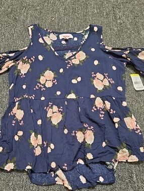 BONGO Navy Blue Cold-Shoulder Floral Peplum Top